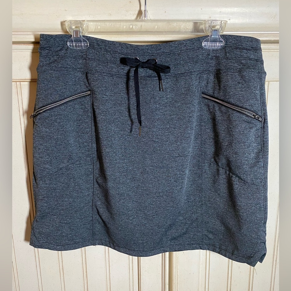 Women’s Skort Tangerine brand size XXL (US-12-14) Grey